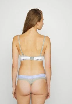 Calvin Klein Underwear THONG 7 PACK - String Bonne Qualité lingerie normale femme -France Calvin Klein Underwear Soldes Boutique 02910229838d4b40a2092f694150e02c