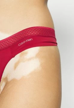 En promotion Calvin Klein Underwear THONG - String lingerie normale femme -France Calvin Klein Underwear Soldes Boutique 0925a2ed42314ce58cb64ae255e0f626