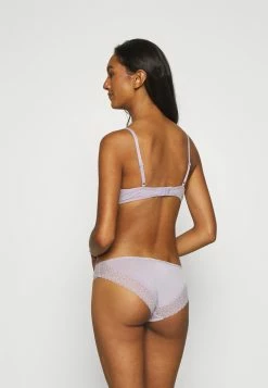 Rabais Calvin Klein Underwear FLIRTY PLUNGE - Soutien-gorge push-up lingerie ampliforme femme -France Calvin Klein Underwear Soldes Boutique 15f7885d71ed4a14beadaba923ac6b32