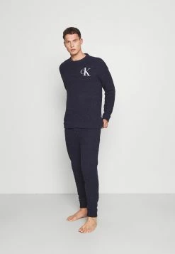 Calvin Klein Underwear LOUNGE - Haut de pyjama Prix Sympa pyjamas col rond homme 9 Calvin Klein Underwear LOUNGE - Haut de pyjama Prix Sympa pyjamas col rond homme -France Calvin Klein Underwear Soldes Boutique 2e7481529c394c319e8ed47b25b90cb1