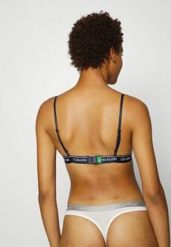 Calvin Klein Underwear Prix Réduit UNLINED TRIANGLE - Soutien-gorge triangle lingerie sans armature femme -France Calvin Klein Underwear Soldes Boutique 377a47339b6d44739d464543a998dbfc