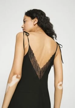 Prix De Rêve Calvin Klein Underwear CAMELLIA CHEMISE - Chemise de nuit / Nuisette pyjamas et nuisettes echancrure dos femme