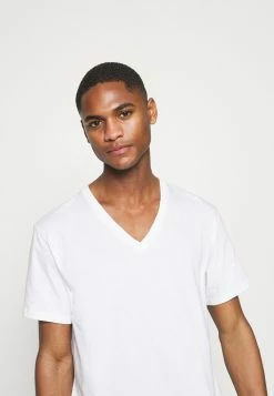 Calvin Klein Underwear Prix Raisonnable COTTON CLASSICS V NECK 3 PACK - Caraco sous-vêtements col en v profond homme -France Calvin Klein Underwear Soldes Boutique 5a476b554d524954abedf7ad4db6d1a9