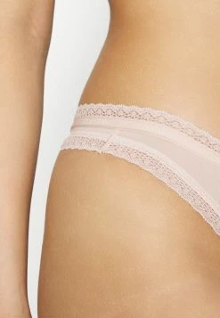 Calvin Klein Underwear THONG - String Prix Sacrifiés lingerie normale femme -France Calvin Klein Underwear Soldes Boutique 5f9c0d3907914e9d8a470f5a62771fbf