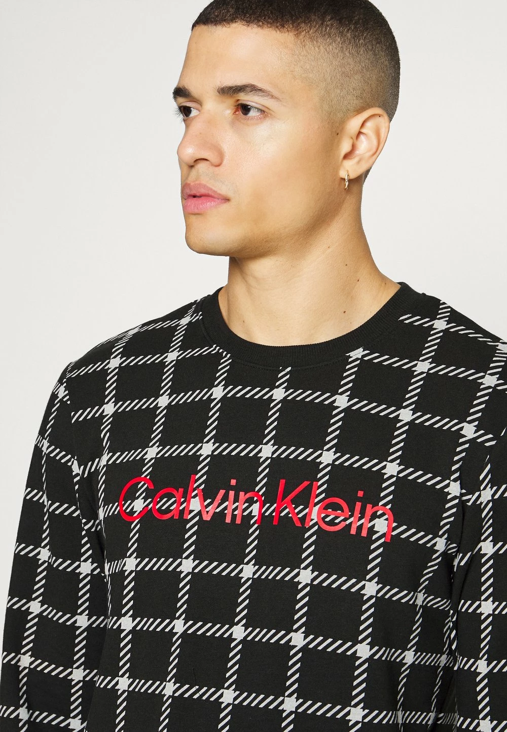 Calvin Klein Underwear LOGO GRAPHIC LOUNGE - Haut de pyjama Plus Bas Prix De Vente pyjamas col rond homme 6 Calvin Klein Underwear LOGO GRAPHIC LOUNGE - Haut de pyjama Plus Bas Prix De Vente pyjamas col rond homme – Image 4