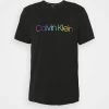 Calvin Klein Underwear PRIDE LOUNGE CREW NECK - Haut de pyjama Bas Prix pyjamas col rond homme