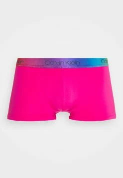 Produit de première qualité Calvin Klein Underwear THE PRIDE EDIT LOW RISE TRUNK - Shorty sous-vêtements & chaussettes basse homme -France Calvin Klein Underwear Soldes Boutique 8ae21a0bf8a74f9fb76480e5926493b2