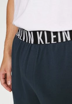 Rabais Calvin Klein Underwear INTENSE POWER LOUNGE SLEEP SHORT - Bas de pyjama pyjamas normale homme -France Calvin Klein Underwear Soldes Boutique 9933ba2c4c744793bacae49678591231