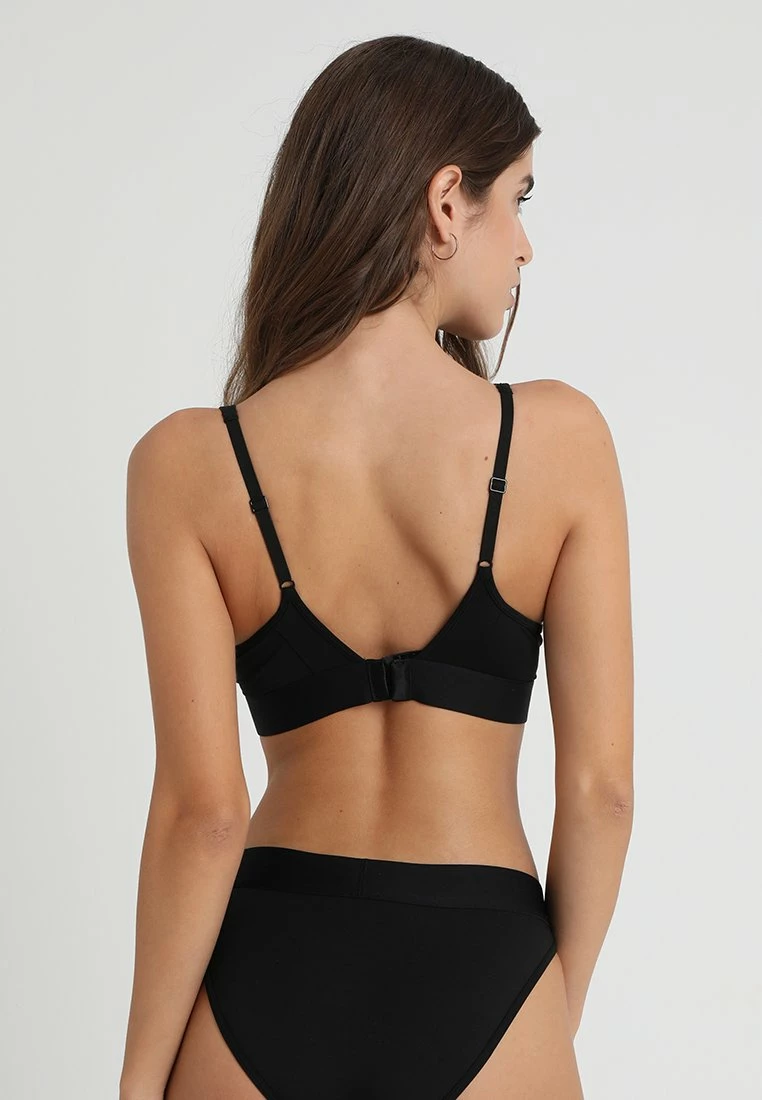 Prix Jamais Vus Calvin Klein Underwear LINED BRALETTE - Soutien-gorge triangle lingerie ampliforme femme 5 Prix Jamais Vus Calvin Klein Underwear LINED BRALETTE - Soutien-gorge triangle lingerie ampliforme femme – Image 3
