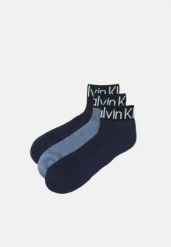 Calvin Klein Underwear Prix Avantageux MEN QUARTER LOGO WELT 3 PACK - Chaussettes sous-vêtements & chaussettes homme homme -France Calvin Klein Underwear Soldes Boutique ca0b33ffa914419daa8674bfa8ab5b7c 2