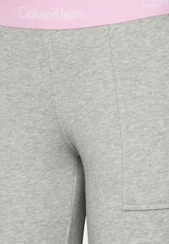 En promotion Calvin Klein Underwear BOTTOM PANT JOGGER - Bas de pyjama pyjamas et nuisettes normale femme -France Calvin Klein Underwear Soldes Boutique e3c14de303ed48b3b4eddc686c521d0a